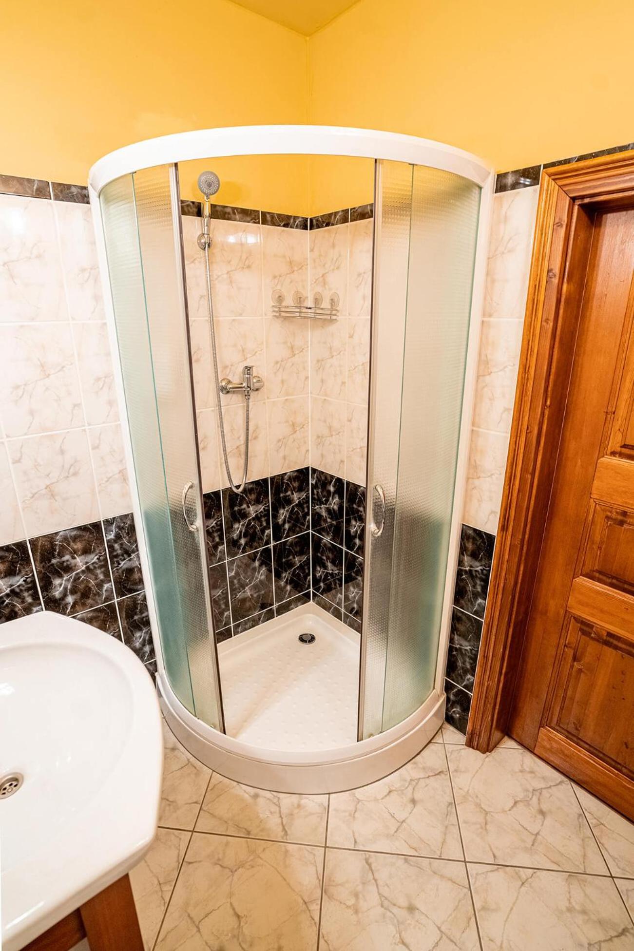 Penzion Cosmopolitan I. Banská Štiavnica エクステリア 写真