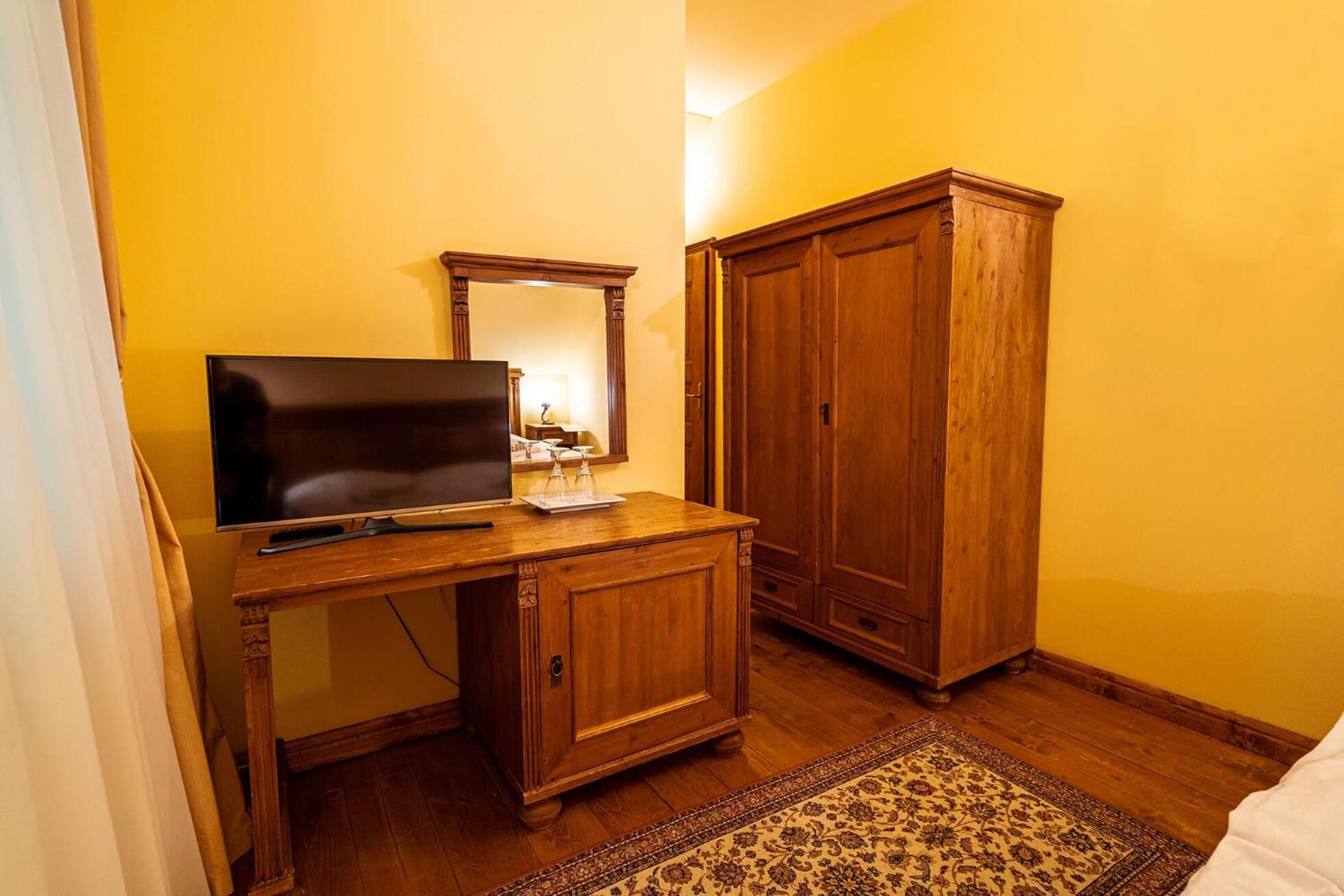 Penzion Cosmopolitan I. Banská Štiavnica エクステリア 写真